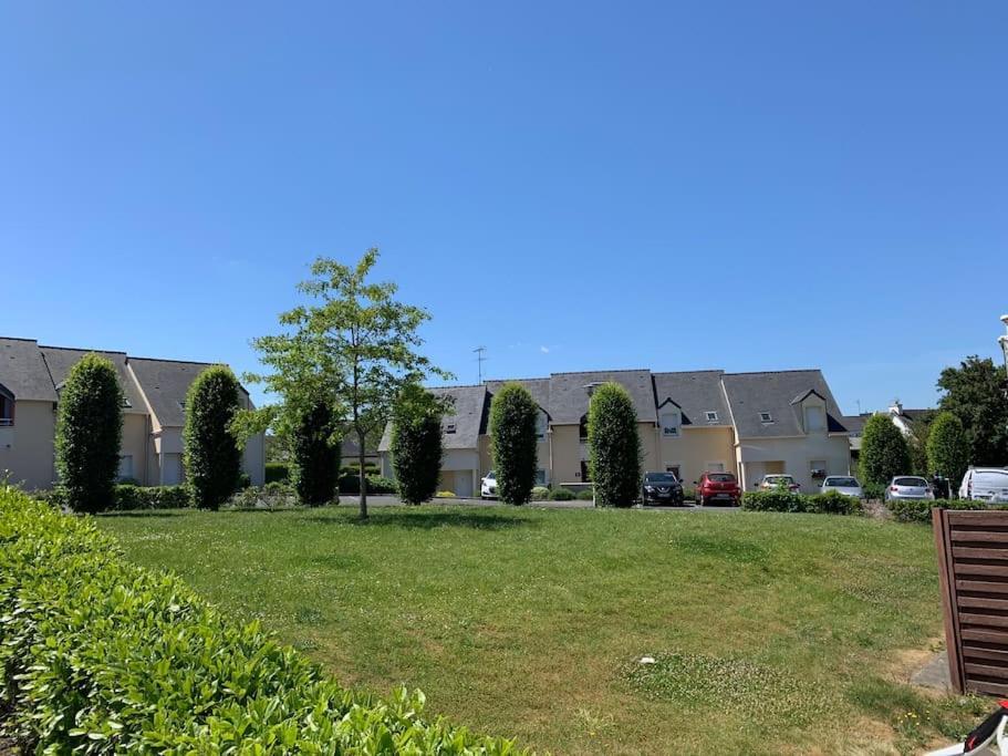 Tres Bel Proche De La Plestin-les-Greves